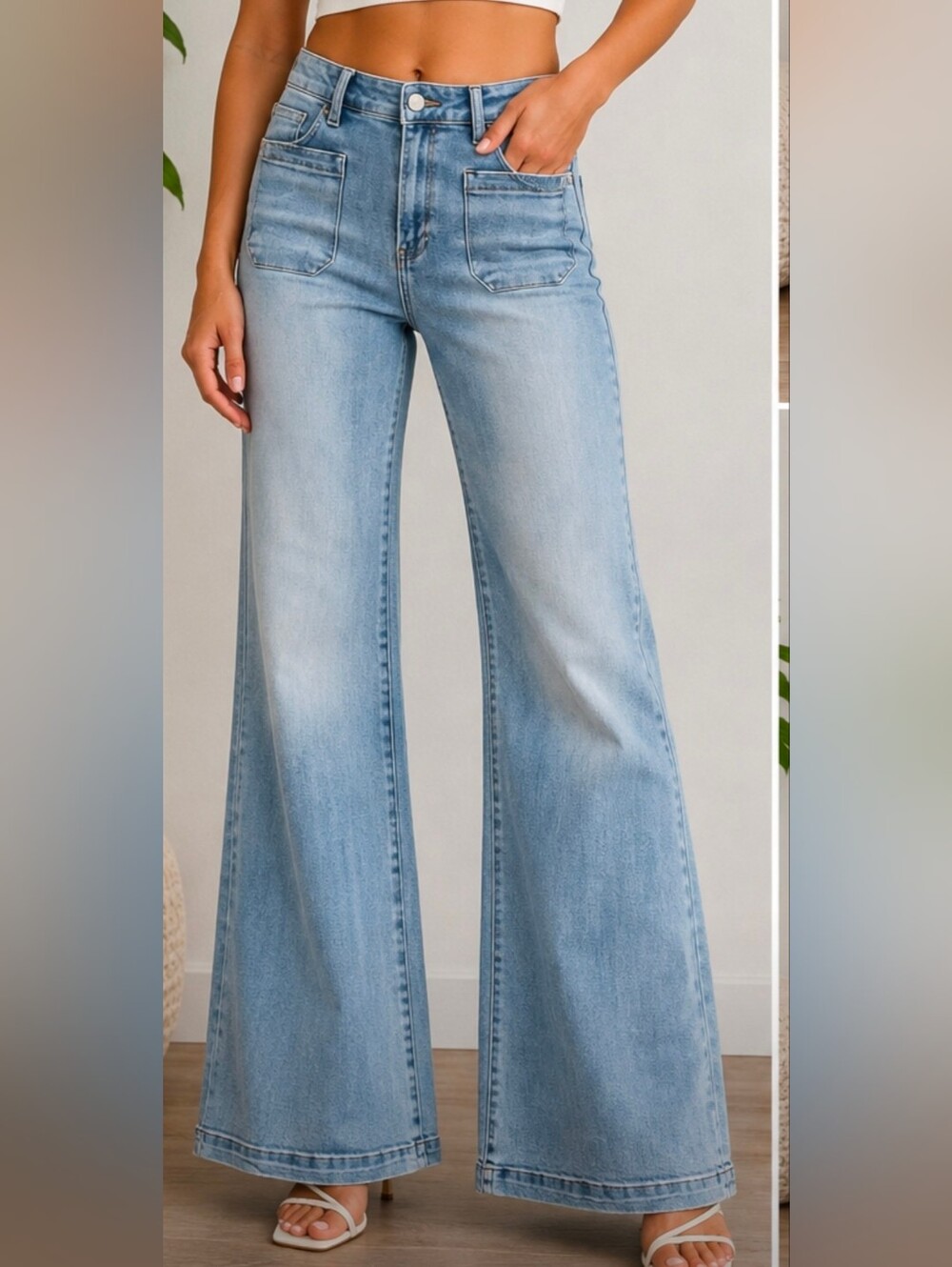 RISEN Jeans Size 15/32 Light Wash High Rise Wide Leg Flare Patch Pocket Jeans
